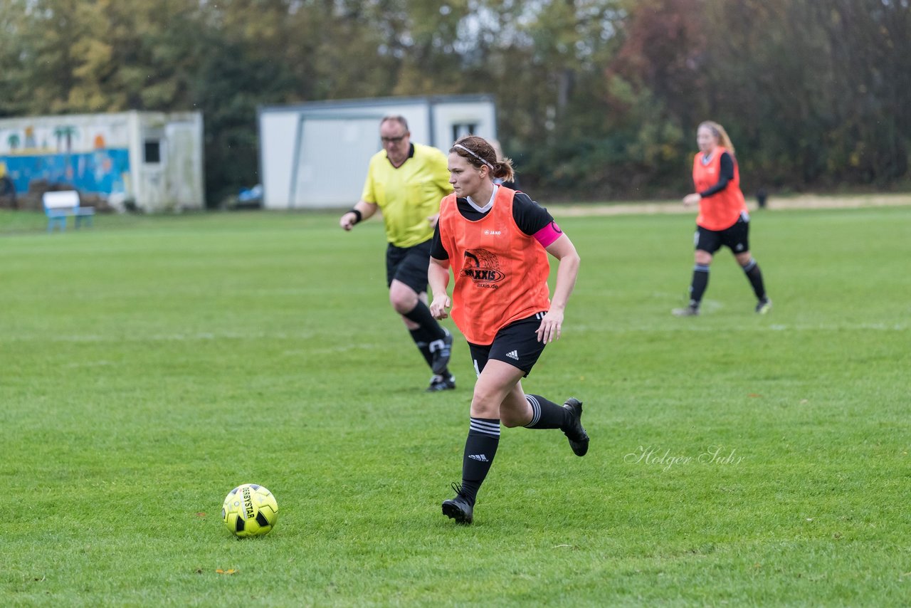 Bild 278 - Frauen TSV Wiemersdorf - VfR Horst : Ergebnis: 0:7